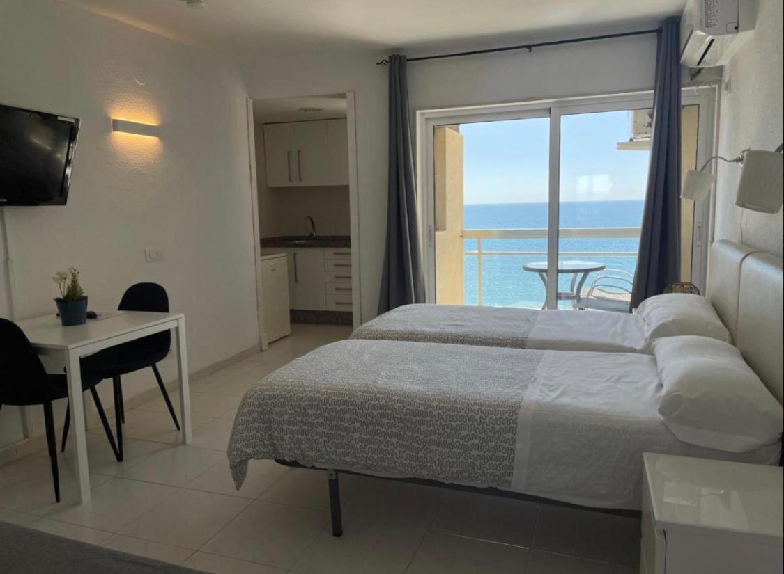 Apartahotel Chinasol Con Parking Y Desayuno Almuñécar Екстериор снимка