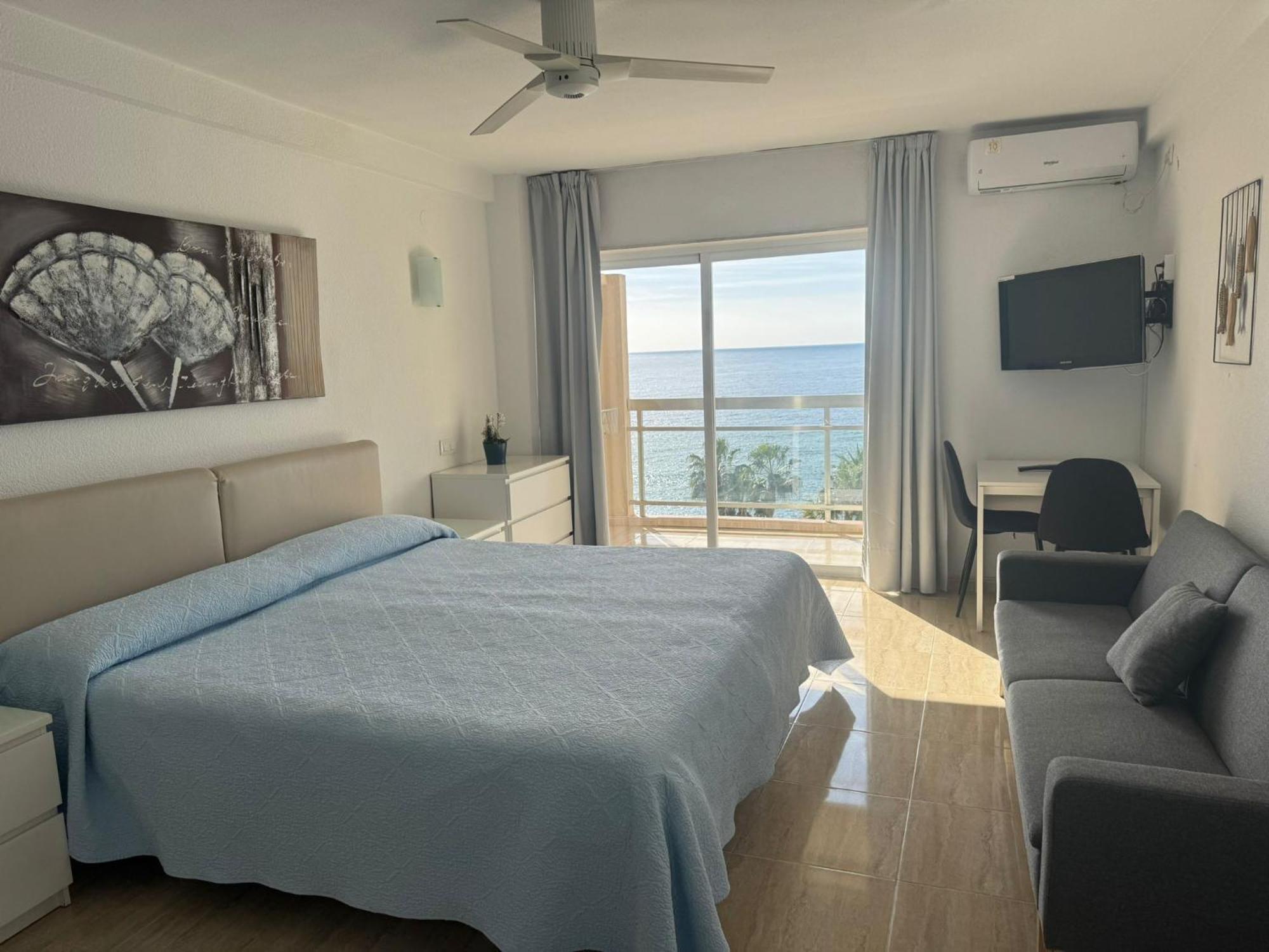 Apartahotel Chinasol Con Parking Y Desayuno Almuñécar Екстериор снимка